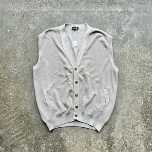 vintage 90’s vest